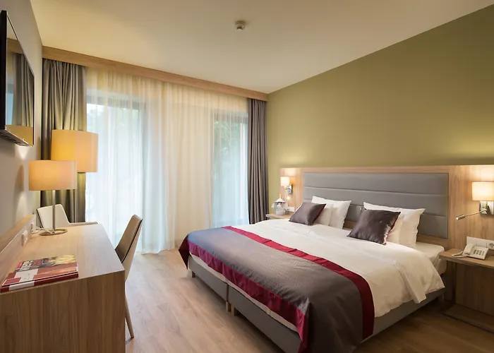 Di Verdi Imperial Hotel