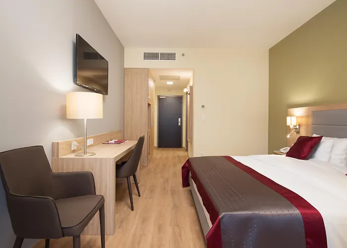 Di Verdi Imperial Hotel